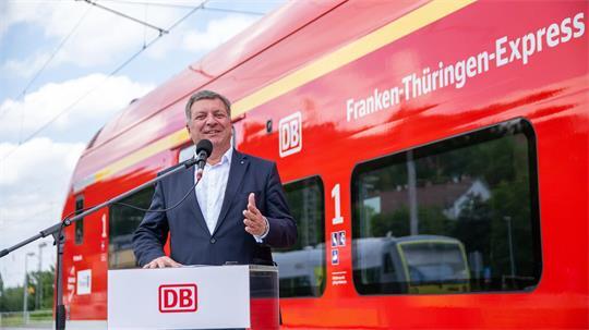 Bayerns Verkehrsminister Christian Bernreiter ist aktuell der Vorsitzende der Verkehrsministerkonferenz von Bund und Ländern. (Archivbild)