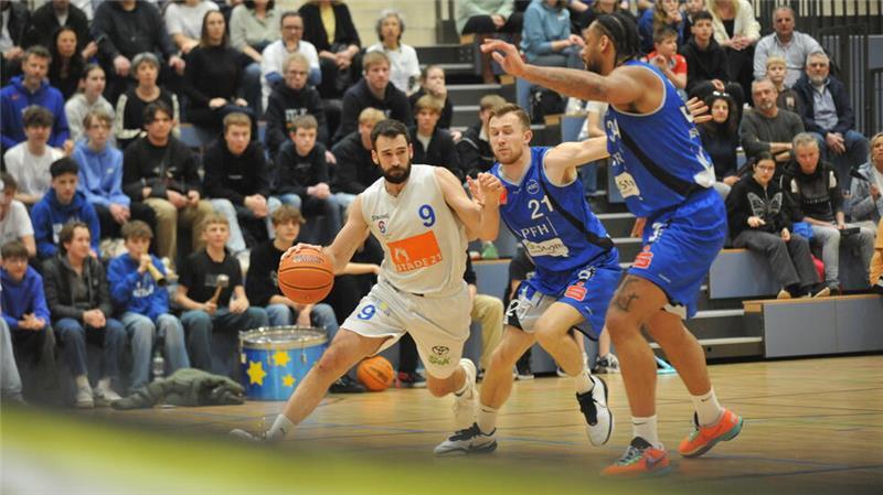 Baysallis Point-Guard-Kollege Nil Angelats spielte bereits in der ersten spanischen Liga.