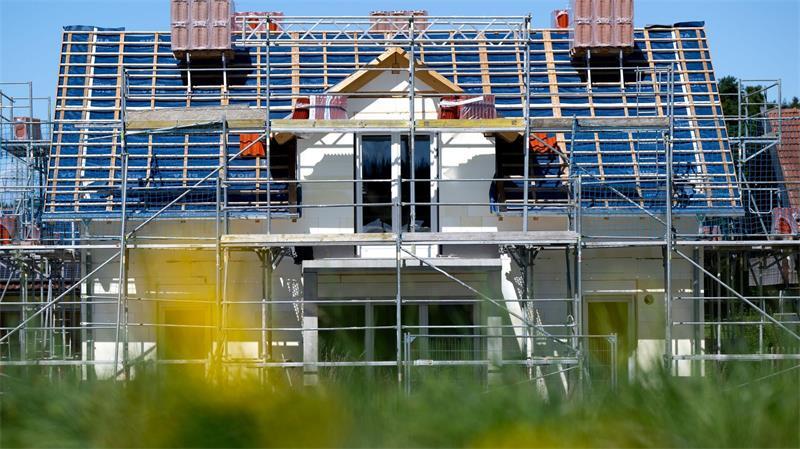 Immobilienpreise in Deutschland steigen nicht mehr so stark Begehrtes Eigenheim: Die Immobilienpreise in Deutschland sind sieben Quartale in Folge gestiegen. (Archivbild)