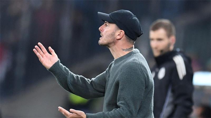 Ein fast vergessenes Gefühl: Keine Pfiffe gegen Reese Begeistert von der Stimmung am Millerntor: Wolfsburgs Trainer Tobias Strobl.
