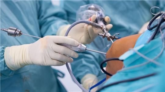 Behandlungsfehler führen laut dem Medizinischen Dienst zu Kosten in Milliardenhöhe. (Symbolbild)