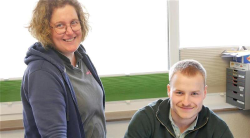 Gegen Ärztemangel: Wie Medizinstudenten Landärzte entlasten Behlke Mohrmann freut sich, dass Christian Niebuhr sein Praktikum in Selsingen macht. Vielleicht wird er ja ein zukünftiger Landarztkollege.