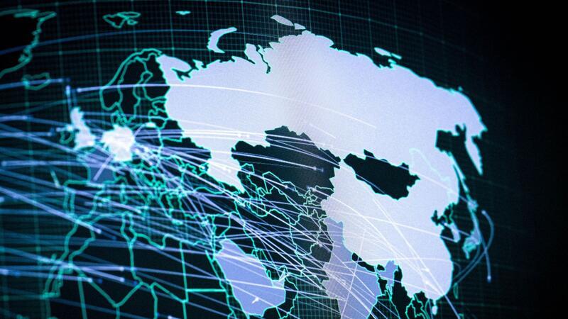 Regierung: Russland für Cyber-Angriff auf SPD verantwortlich Bei Annalena Baerbocks Besuch im Australischen Zentrum für Cyber-Zusammenarbeit wird eine Karte gezeigt, auf der u.a. Russland hervorgehoben ist.