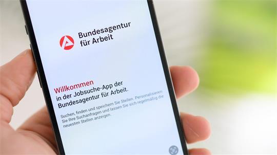 Bei Arbeitsagentur finden sich noch Tausende unbesetzte Ausbildungsstellen. (Archivbild)