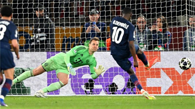 Was für ein DFB-Comeback von Neuer spricht - und was dagegen Bei Elfmetern meist bezwungen: Manuel Neuer. (Archivbild)