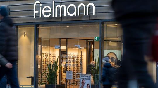 Bei Fielmann soll der Umsatz 2026 um fünf bis sieben Prozent wachsen. (Archivbild)
