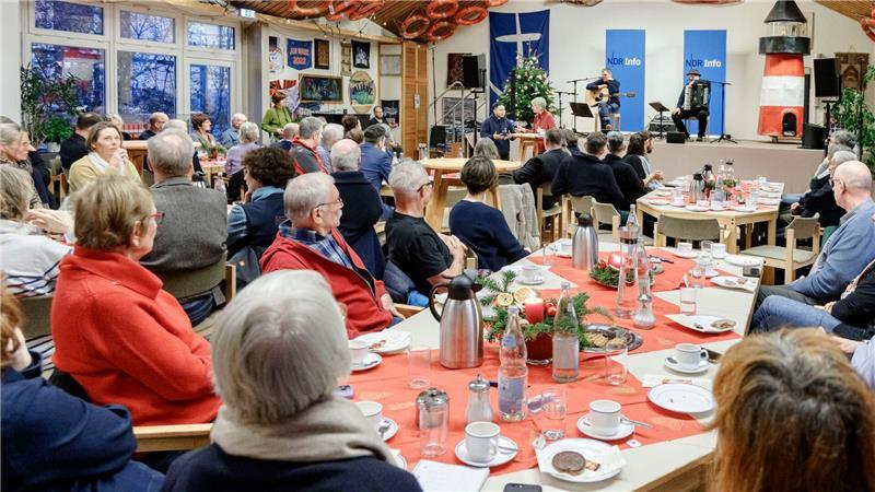 Bei Kaffee und Spekulatius wurde die Sendung am 3. Advent aufgezeichnet. 