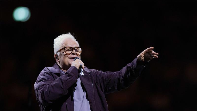 Bei Konzerten füllt Grönemeyer mühelos Stadien oder große Hallen. Die Auftaktkonzerte seiner Akustiktour in Dortmund waren ausverkauft. 