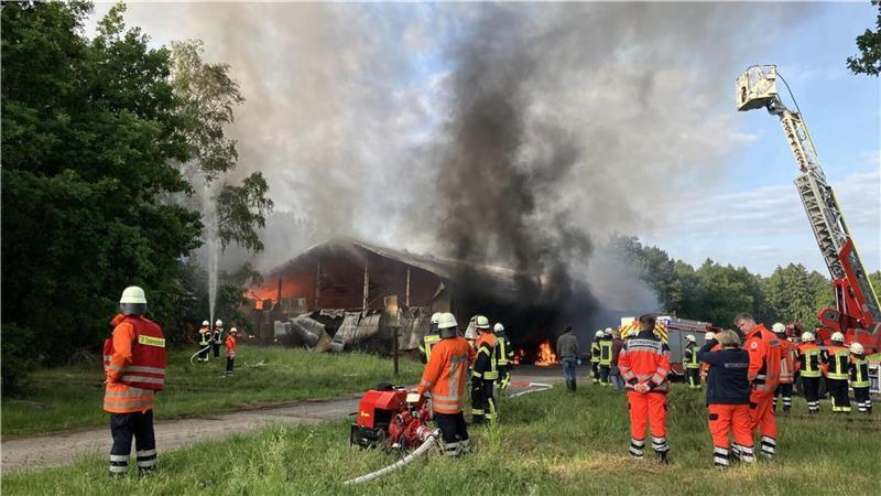 Bei dem Feuer ist ein Schaden in Höhe von rund 1,3 Millionen Euro entstanden.