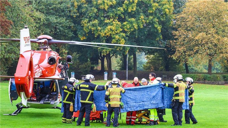 Bei dem Polizei- und Rettungseinsatz wurde auch ein Hubschrauber benötigt.