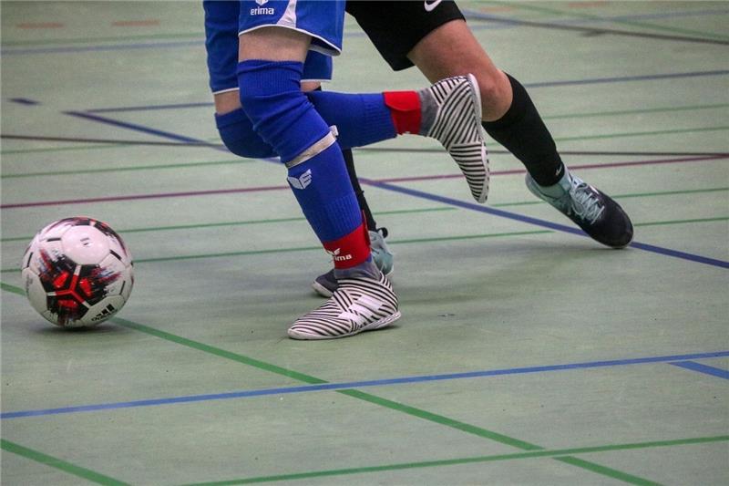 Alt-Senioren ermitteln am Wochenende ihren Kreismeister Bei den Frauen, den Alten Herren und den Alt-Senioren Ü40 sowie Ü50 werden im NFV-Kreis Stade Hallenkreismeisterschaften angeboten. Foto: Pixabay