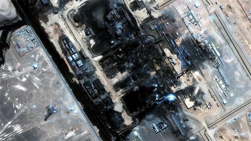Frankreichs Militär will Ölhafen in Saudi-Arabien schützen Bei den Huthi-Angriffen im September sollen Pumpstationen der Pipeline getroffen worden sein. (Archivbild)