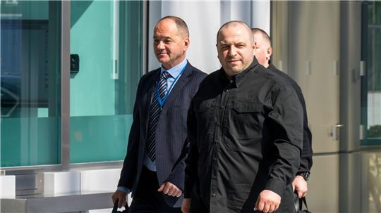 Bei den Verhandlungen treffen auch Militärvertreter der Kriegsparteien aufeinander. (Archivbild)