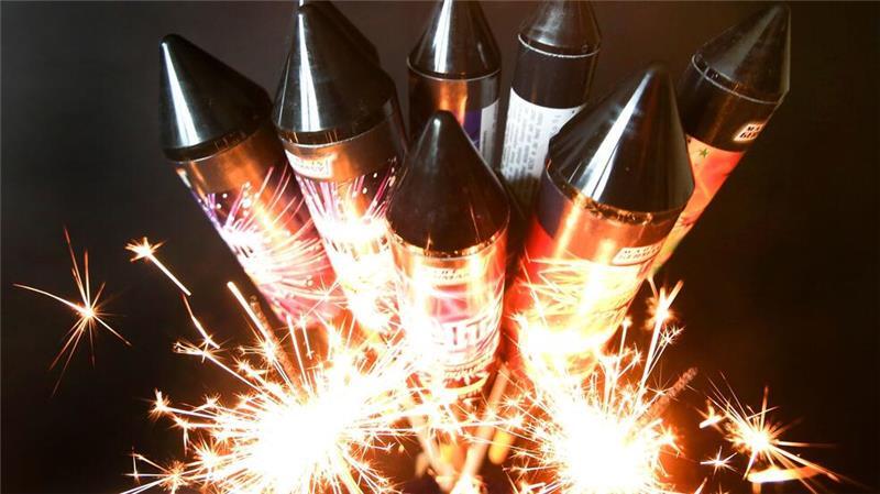 Grüne wollen Böllerverbot und 15 Euro Mindestlohn Bei der Abstimmung über ein generelles Böllerverbot setzt sich ein Vorschlag der Basis durch. (Archivbild)