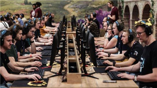 Bei der Gamescom 2025 testeten zahlreiche Messebesucher das neue Strategiespiel „Anno 117“, eine Römisches-Reich-Version des in Deutschland entwickelten Klassikers „Anno 1800“. (Archivbild)