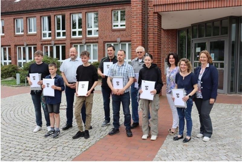 Harsefeld ehrt seine aktiven Vorbilder Bei der Harsefelder Sportlerehrung wurden diesmal viele in Doppelfunktion als Aktive und als Trainer für den Nachwuchs geehrt.