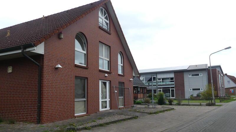 Wie Drochtersen die Kita-Probleme lösen will - Grundschulen jetzt die Sorgenkinder Bei der Kita Neuer Weg in Drochtersen gibt es erhebliche Bauverzögerungen. Die Gemeinde rechnet jetzt mit einer Fertigstellung zum 1. April.