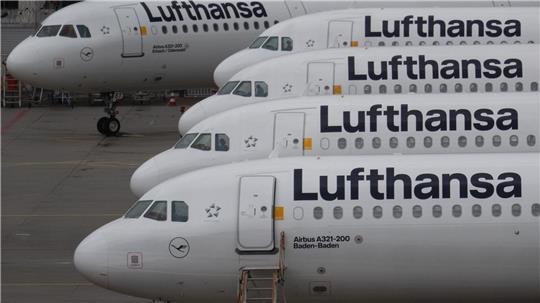 Bei der Lufthansa sind Streiks beim Bodenpersonal mit einer Tarifeinigung vom Tisch. (Archivbild)