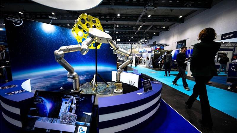 Raumfahrtbranche zeigt neue Technologien bei Messe in Bremen Bei der Messe Space Tech Expo Europe werden neue Technologien und Produkte aus der Raumfahrtbranche gezeigt.