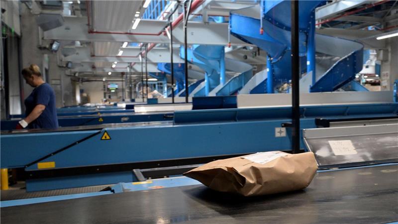 Bei der Otto-Tochter Hermes fallen bis zu 850 Stellen weg. (Archivbild Logistikzentrum.) 