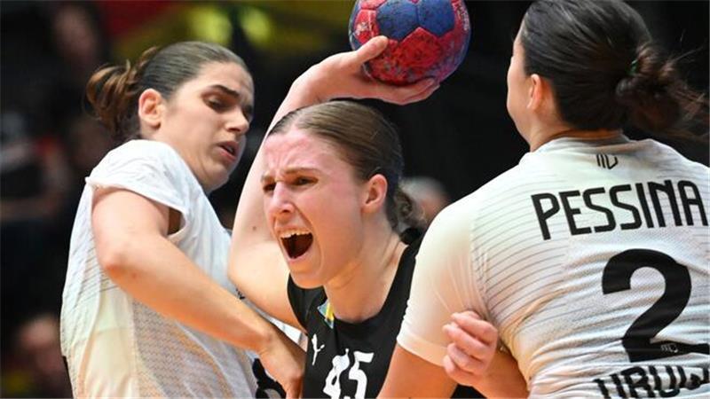 Bei der WM sammelte Huhnstock 30 Minuten Einsatzzeit und erzielte einen Treffer.