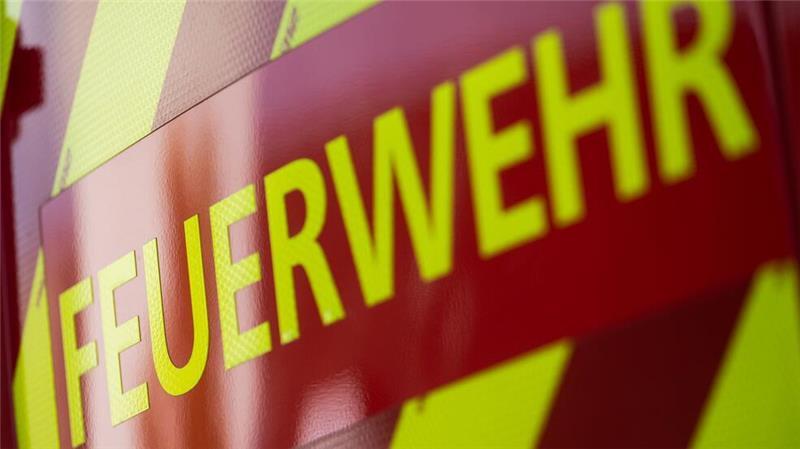 Bei einem Brand in einem Mehrfamilienhaus in Göttingen sind sieben Menschen verletzt worden. (Symbolbild)