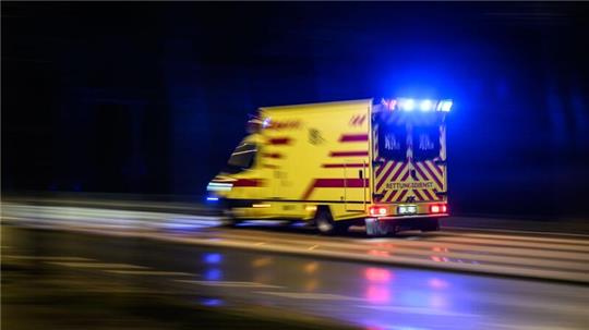 Bei einem Unfall auf der A1 kam eine Frau ums Leben, die dort zu Fuß unterwegs gewesen war. (Symbolbild)