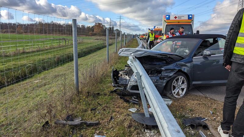 Das sind die häufigsten Unfallursachen auf der A26 Bei einem Unfall auf der Autobahn 26 zwischen Jork und Buxtehude im November des vergangenen Jahres wurden drei Menschen zum Teil schwer verletzt.