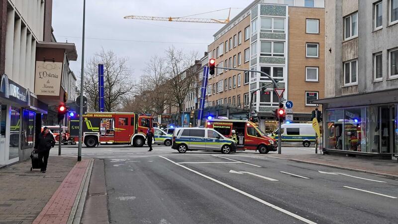Bei einem Unfall mit einem Linienbus wurde die 71-jährige Frau in Bremerhaven schwer verletzt. Foto: Iven
