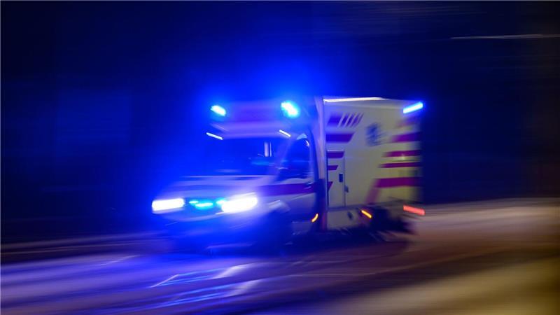 Zwei Schwerverletzte nach Zusammenstoß in Tangstedt Bei einem Unfall zweier Autos sind zwei Menschen schwer verletzt worden. (Symbolbild)