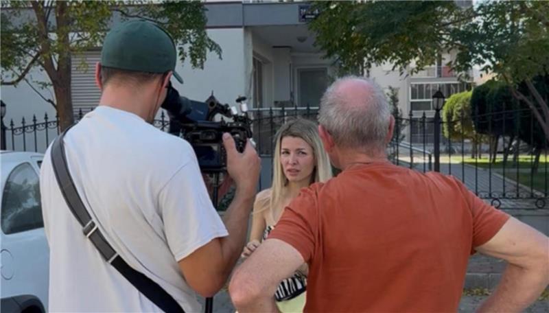 Bei einem ihrer letzten Hilfseinsätze in Izmir wurde Hande de Palma von einem Vox-Kamerateam begleitet.