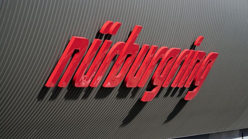 Bei einer Explosion auf dem Nürburgring sind mehrere Menschen verletzt worden. (Archivbild)