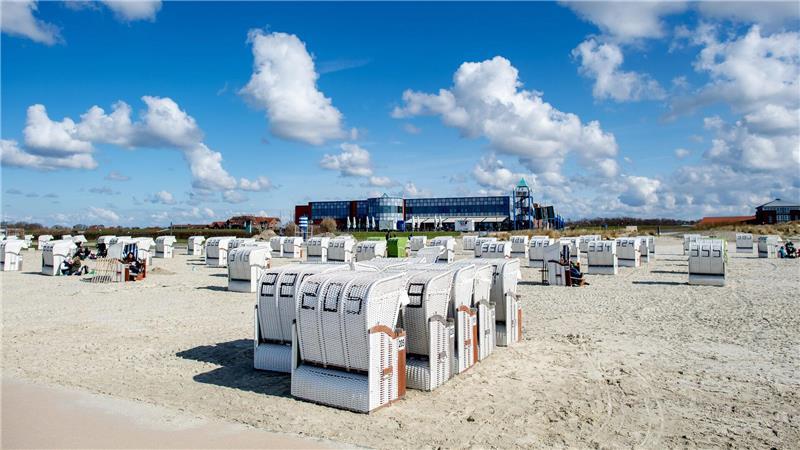 Feriengebiete gerüstet für Andrang von Osterurlaubern Bei freundlichem Frühlingswetter erwarten die Touristiker an der Küste viele Spontan-Urlauber. (Archivbild)