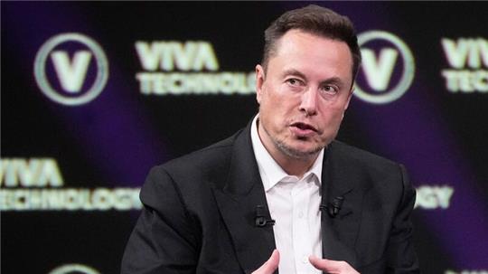 Bei seinem Angriff auf abtrünnige Werbekunden hat Elon Musk ausdrücklich Disney-Chef Bob Iger erwähnt.
