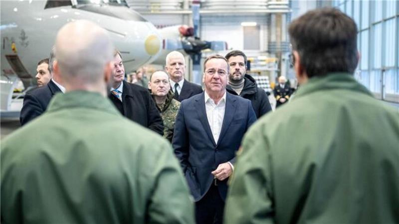 Bei seinem Besuch im Januar hatte Verteidigungsminister Boris Pistorius (SPD) angekündigt, dass der Nordholzer Marinefliegerstützpunkt weiter ausgebaut werden soll. 