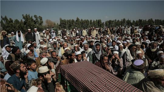 Beide Seiten melden hohe Verluste beim Gegner. 
