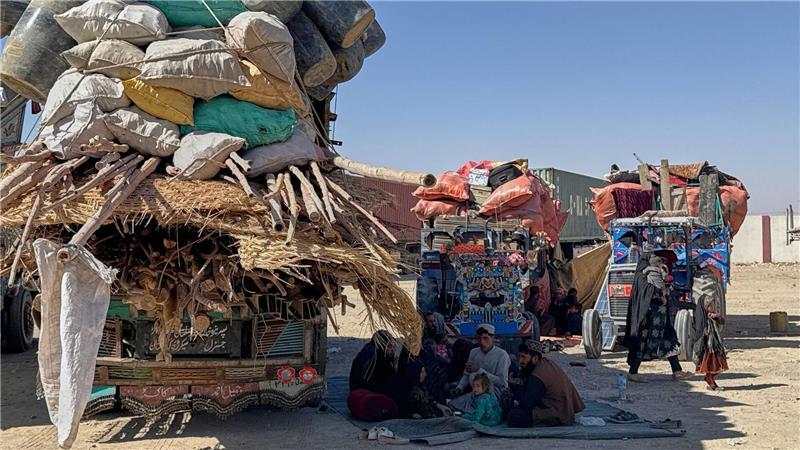 Afghanistan und Pakistan melden Dutzende Tote bei Gefechten Beide Staaten geben sich gegenseitig die Schuld.