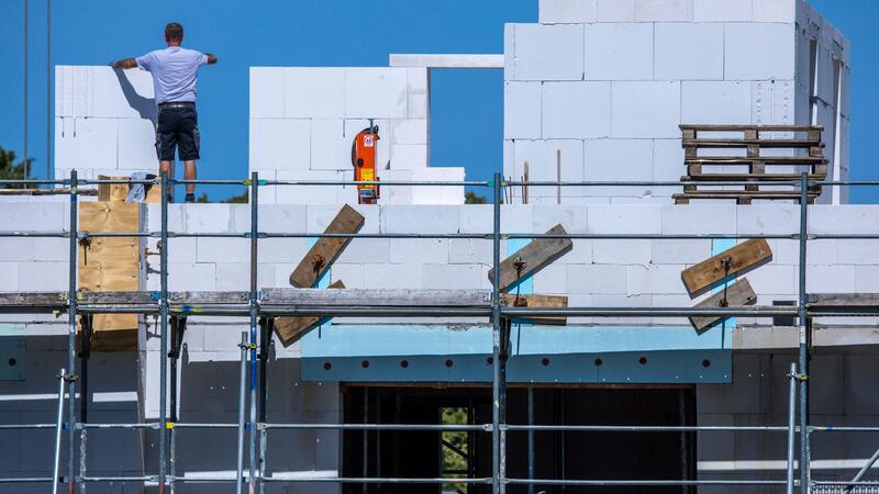 Beim Bauen soll es künftig mehr Tempo geben. (Symbolbild)