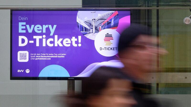 Anschluss für das Deutschlandticket - aber Preis im Blick Beim Deutschlandticket sind noch einige Punkte offen.