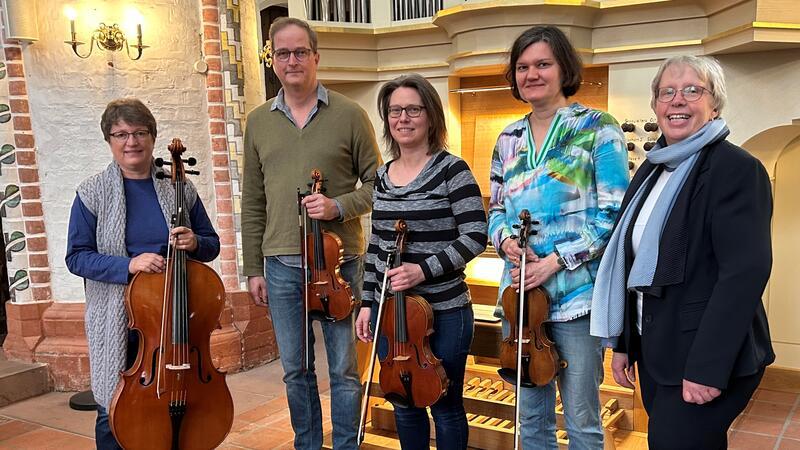 Beim Konzert in der St.-Petri-Kirche in Buxtehude erklingen Werke für Orgel und Streicherensemble.