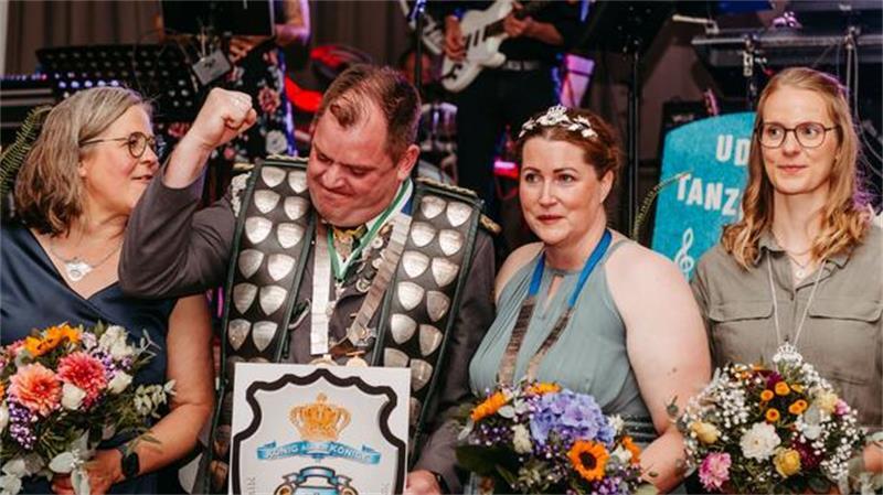 Beim Niederelbischen Bezirksschießen holte sich diesmal Markus Kruse vom Schützenverein Ahlerstedt den Titel „König der Könige“.