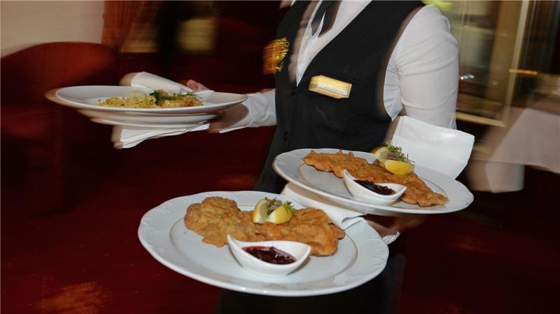 Beim Schnitzel soll mehr Klarheit über die Tierhaltungsform kommen. (Archivbild)