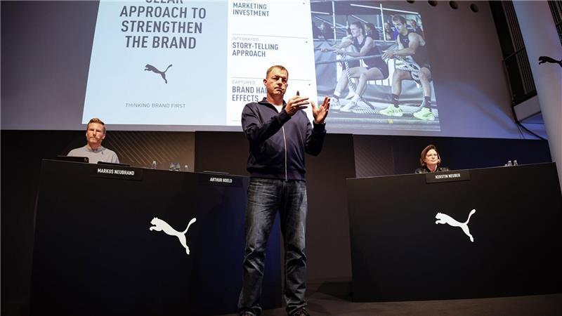 Puma: Gesundschrumpfen einer Raubkatze Beim Sportartikelhersteller Puma wird mit dem eisernen Besen gekehrt.