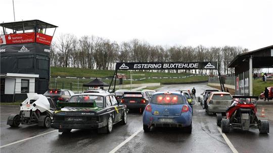 Beim Testtag nahmen auch Fahrerinnen und Fahrer aus Norwegen und Schweden teil.
