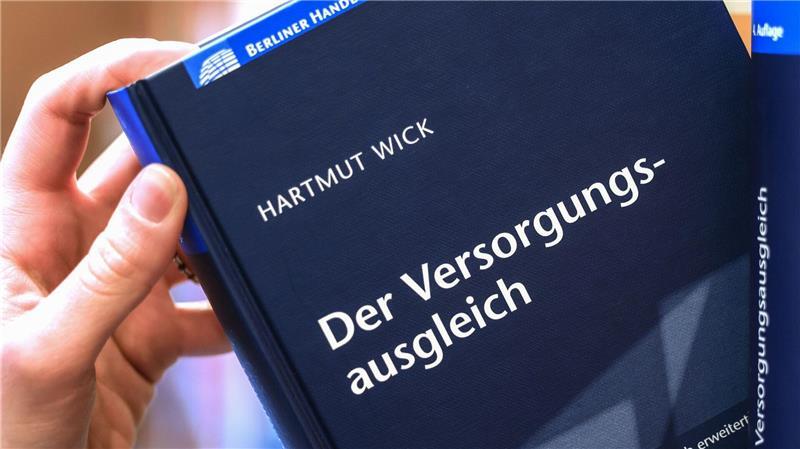 Beim Versorgungsausgleich geht es darum, für den Zeitraum der Ehe einen Ausgleich in Bezug auf die späteren Rentenansprüche herzustellen. (Symbolbild)