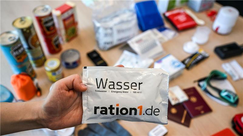 Zivilschutz: Länder erwarten vom Bund Geld und Engagement Beim Zivilschutz geht es nicht nur um staatliche Vorsorge, sondern auch darum, dass sich Bürgerinnen und Bürger auf Krisen vorbereiten. (Symbolbild)