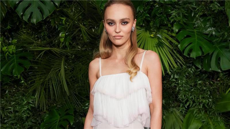 Beispiel für den angeblichen Gen-Z-Stare: Lily-Rose Depp. (Archivbild)