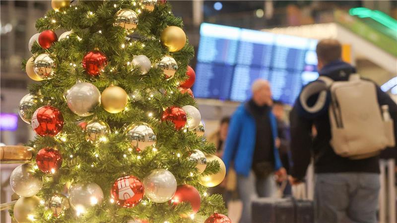 Beliebte Flugziele sind Orte mit warmem Wasser - Kanaren, Ägypten und Ziele am Arabischen Golf