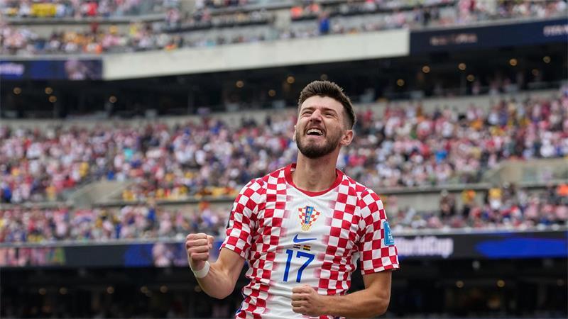 Belohnte Kroatien für eine dominante erste Halbzeit: Petar Sucic.