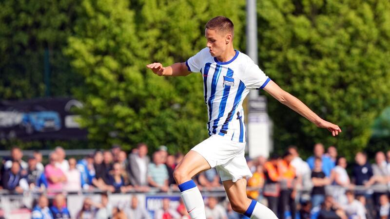 Wolfsburg bestätigt: Bence Dardai kommt von Hertha zum VfL Bence Dardai in Aktion.